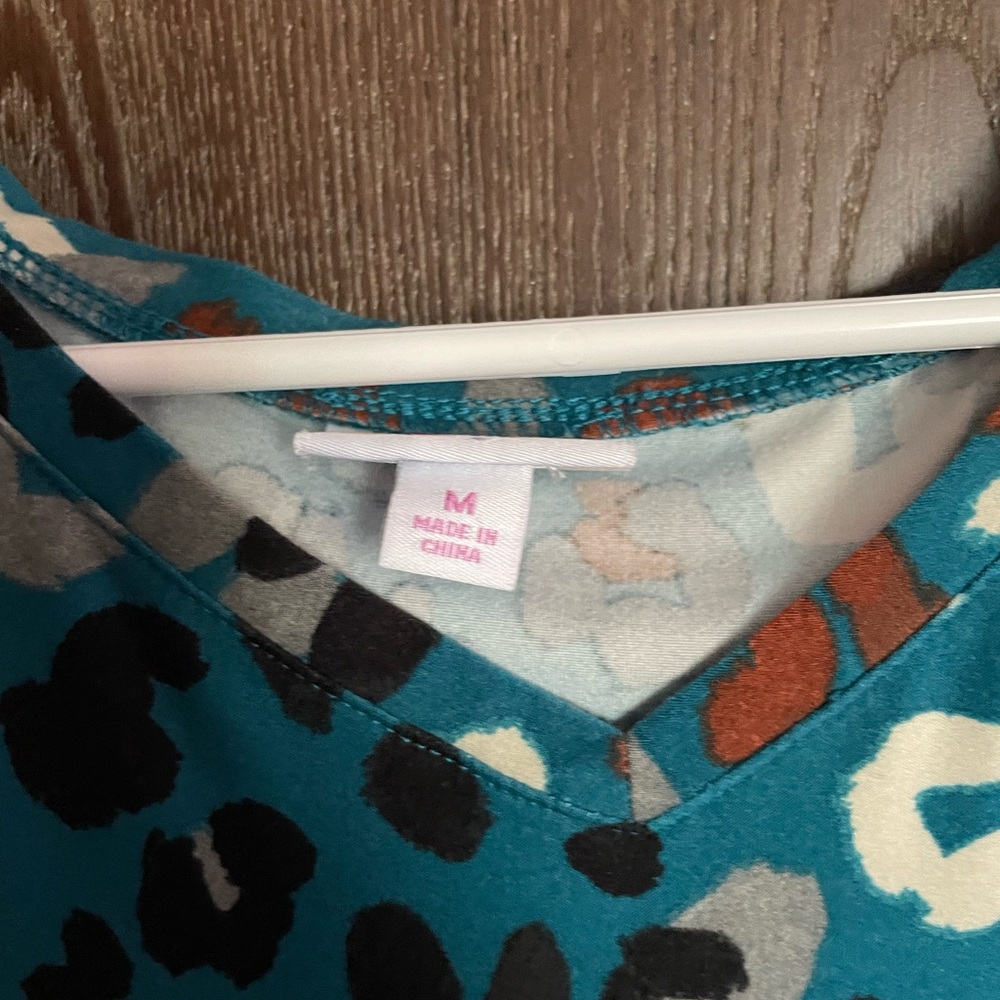 Lularoe Elizabeth - Picture 2 of 2